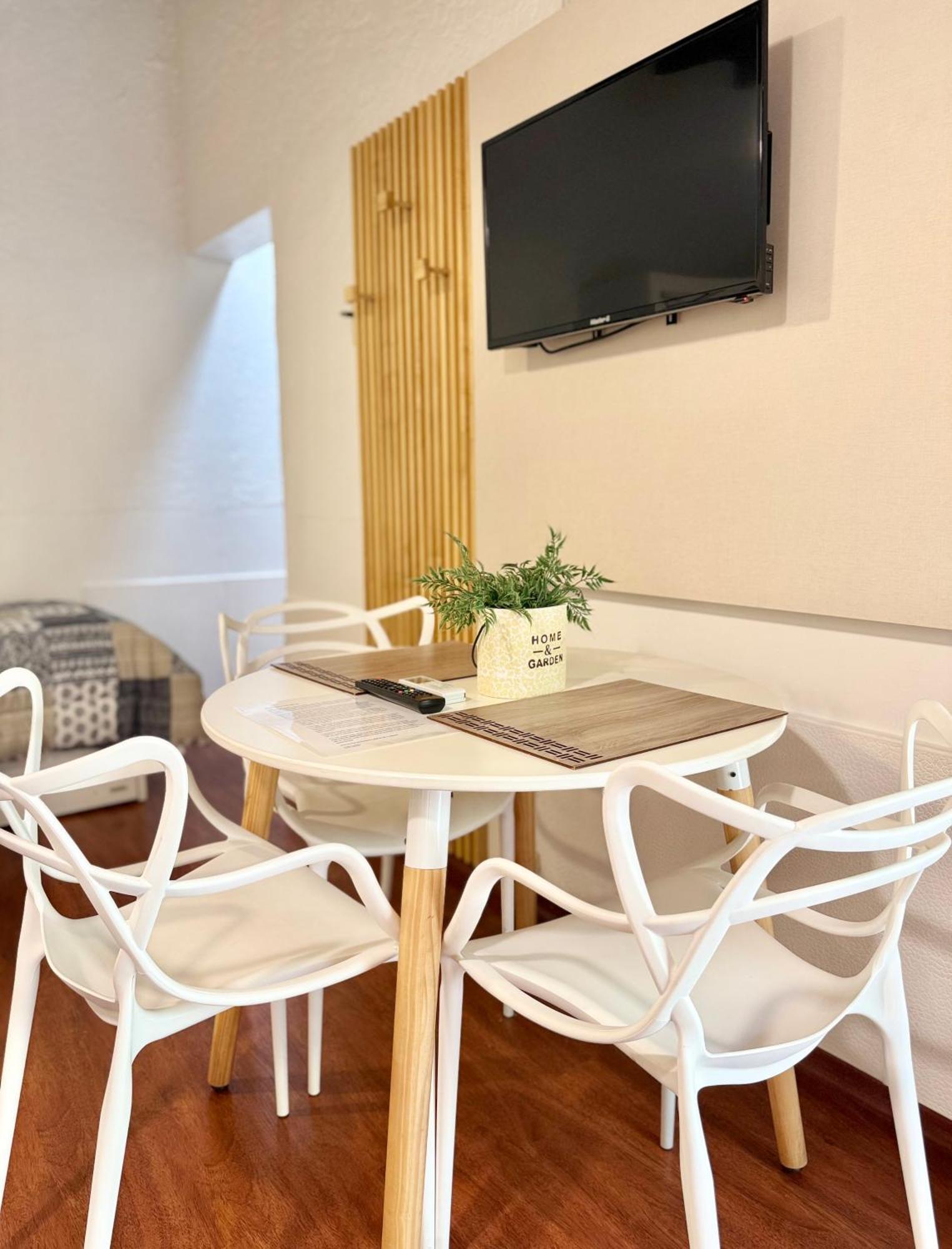 "Casa Amalia Apartamentos" Plaza Italia Y Av Aristides A 50Mts, Lugar Con Jardin Mendoza Kültér fotó